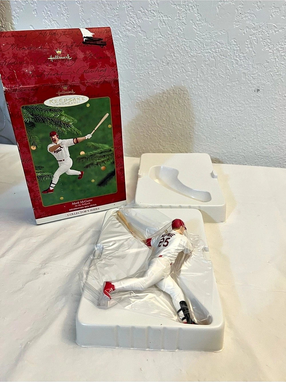 Hallmark Mark McGwire At the Ballpark Keepsake Ornament 2000